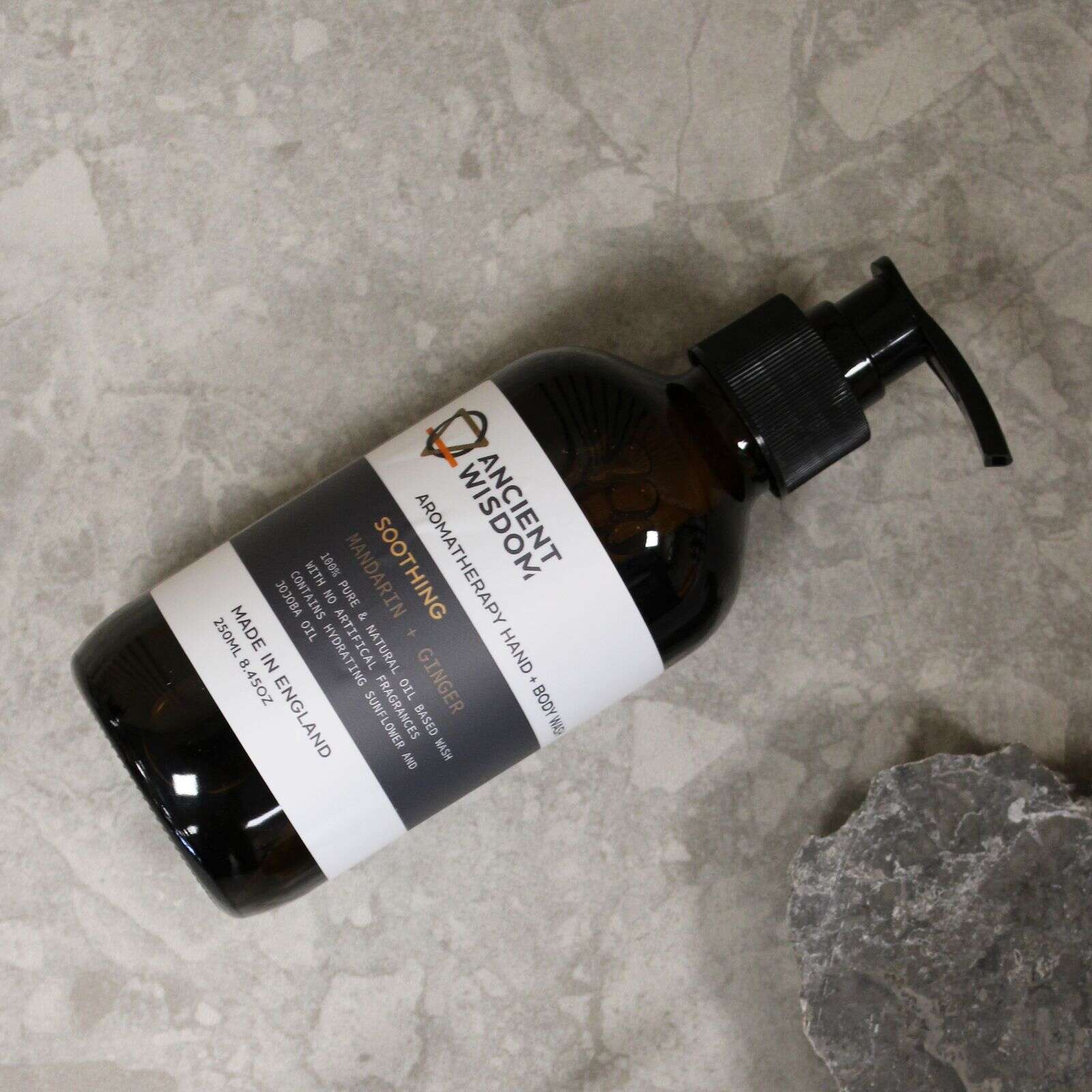 Żel do mycia rąk i ciała szałwia muszkatołowa i lawenda 250 ml - obrazek 3